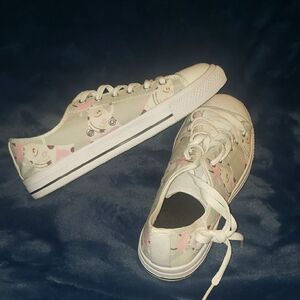 Pink and Gray Low-Top Sneakers with Rubber Sole